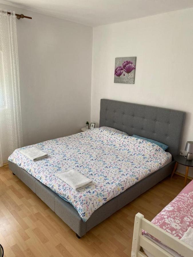 Holiday House Ana 스크라딘 외부 사진